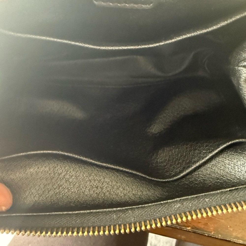 Celine Black Leather pouch with Embossed Logo - Picture 9 of 9